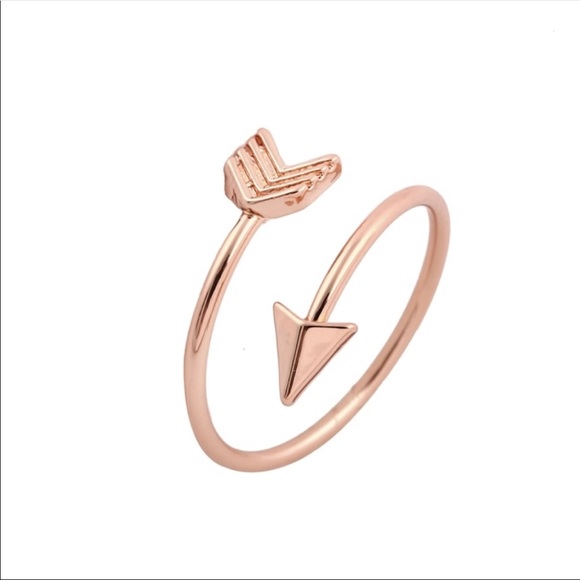 Jewelry - Arrow Ring - Rose Gold (Adjustable)